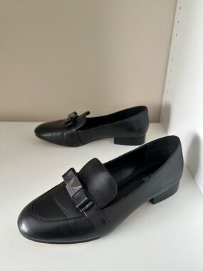 Michael Kors Caroline Loafer in Black Leather
